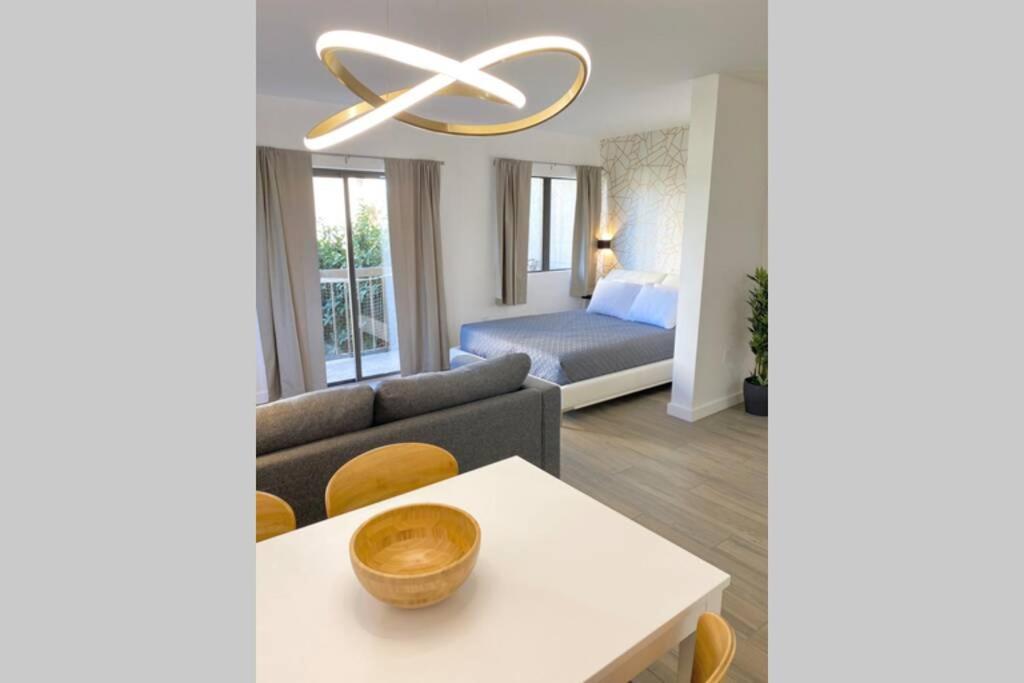 Modern Studio On I-Drive: Parking + Pool Included Orlando Exteriör bild