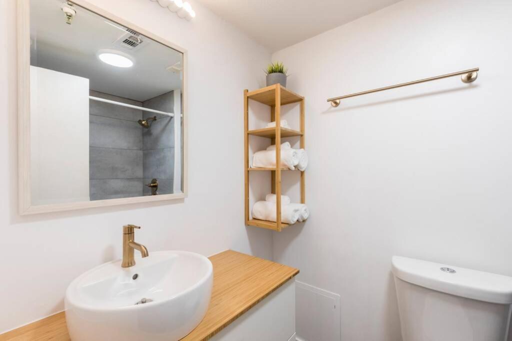 Modern Studio On I-Drive: Parking + Pool Included Orlando Exteriör bild